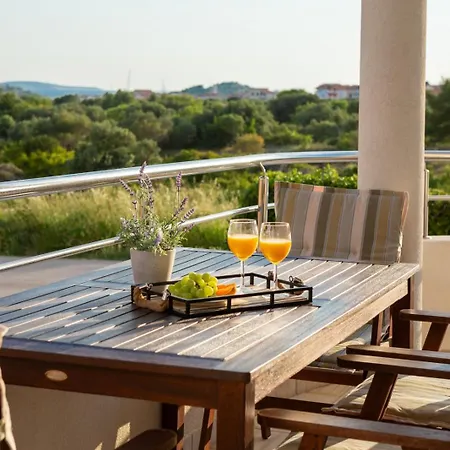 Villa Vodice 公寓 沃迪切