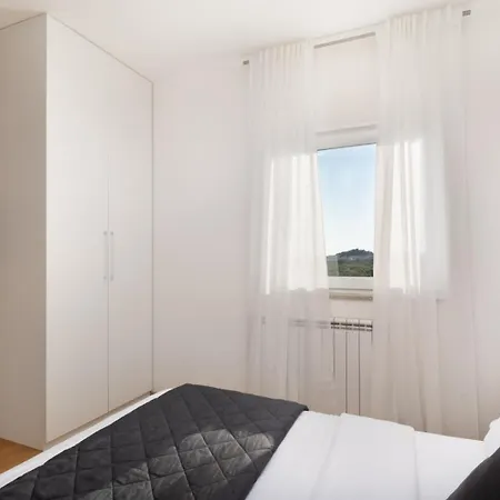 Villa Vodice *
