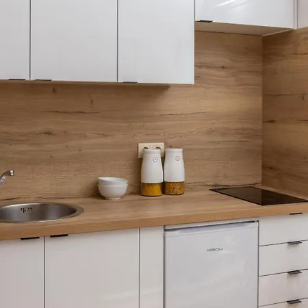 Villa Vodice 아파트 *