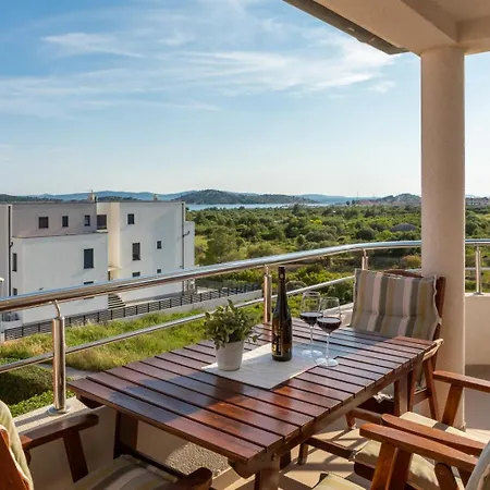 Villa Vodice 沃迪切